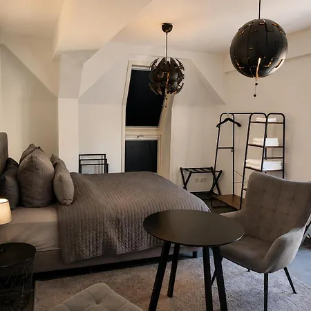 Elbflorenz Familien * دريسدن